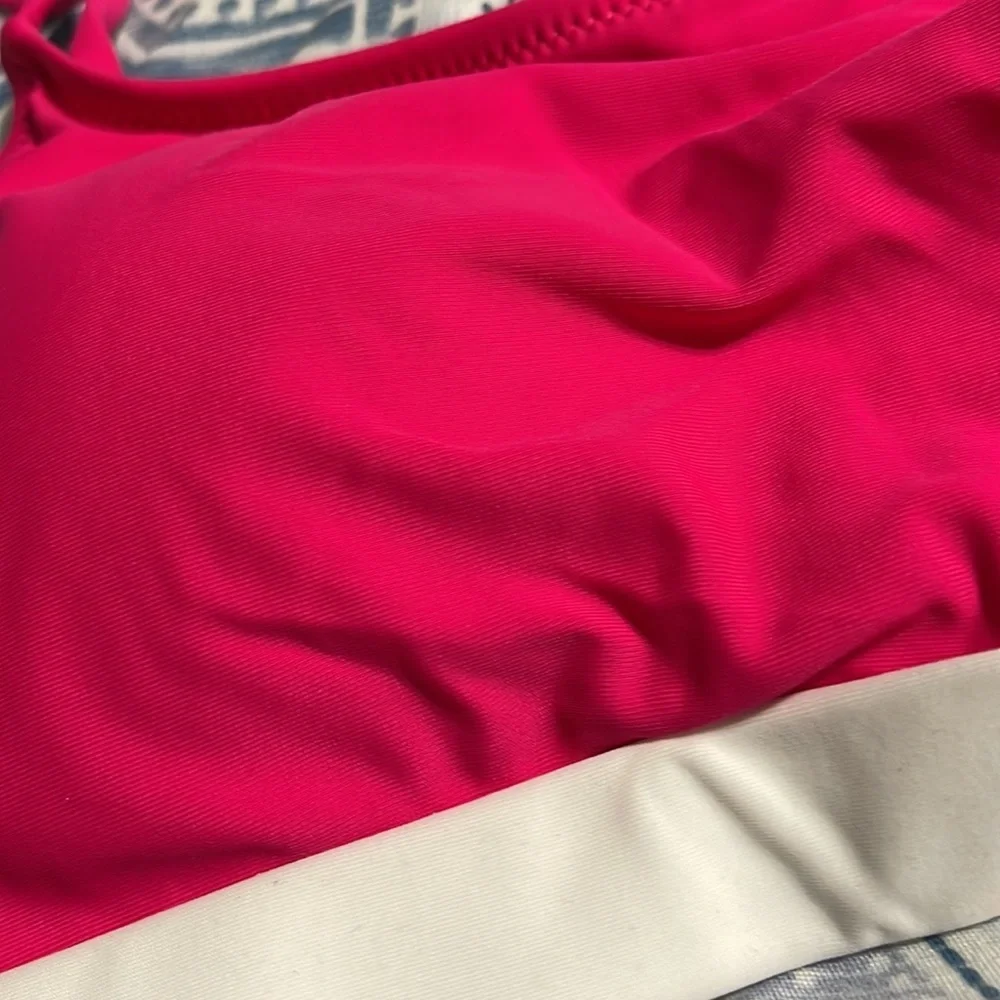 NWOT women’s pink swim top L
